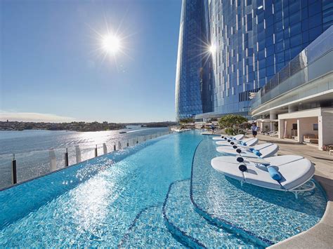 Top 20 Luxury Hotels in Australia .